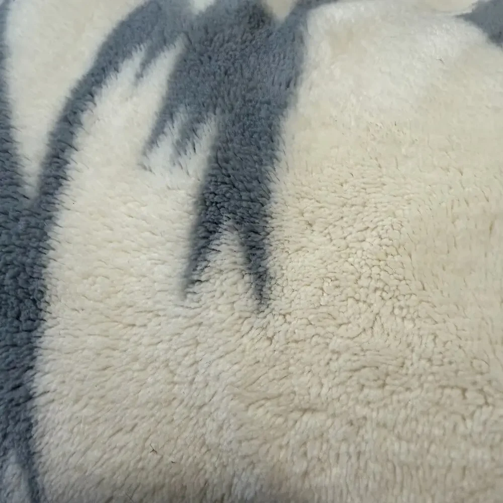 Pendleton White Blue Aztec Geometric Sherpa Fleece Throw Blanket 48x72 Southwest